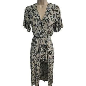 Speechless Light Blue Floral Shorts/Maxi long dress. Size XS. Pit to pit 17".
